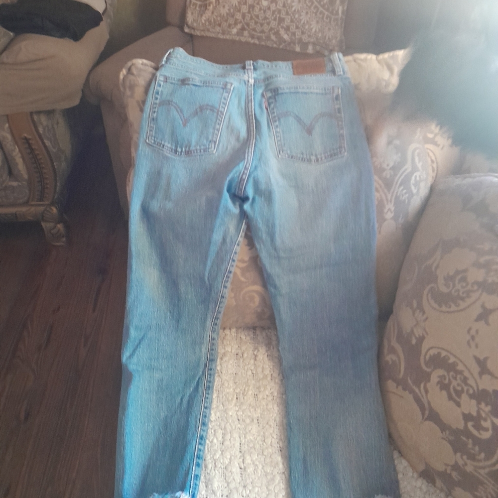 Levis wedgie 27